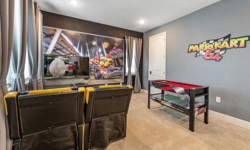 Vibrant Sun-filled 4 Bdrm Villa With Gaming Loft At Encore