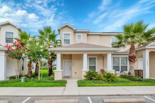 Serenity 3 Bed Townhome Townhouse