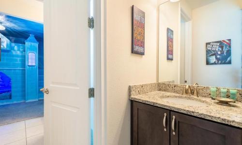 Charming 8 Bdrm Estate With Themed Bedrooms At Encore
