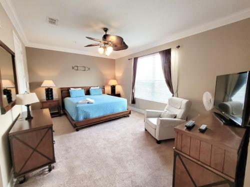 3br 2bath Condo Balcony 5min Conv Center 1410ft