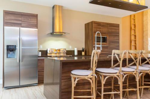 Splendid 3 Bd Close To Disney @ Magic Village 7486