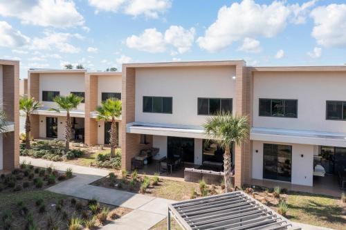 Splendid 3 Bd Close To Disney @ Magic Village 7486
