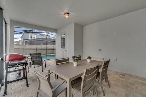 5 Bedrooms - 5,5 Bathrooms - Solara 9026 Pc