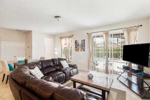 6 Bedrooms - 5,5 Bathrooms - Solterra 4193 Od