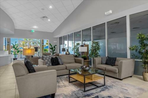 3 Bedrooms - 2,5 Bathrooms - Encantada 3120 Yl