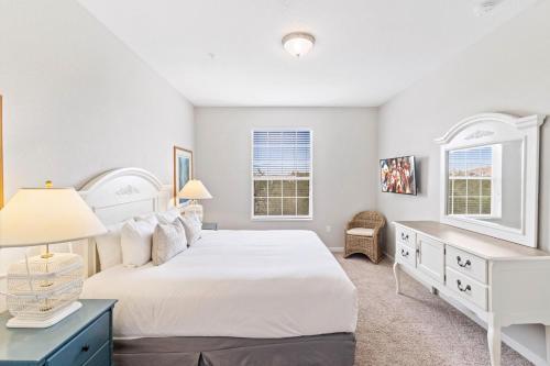 Apartamento 5000 Cayview Avenue 304