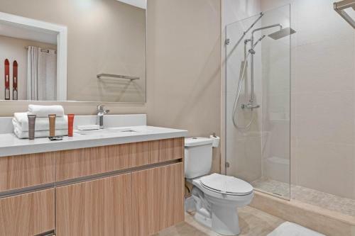 4 Bedroom- 4,5 Bathroom Magic Village 7466 Bd