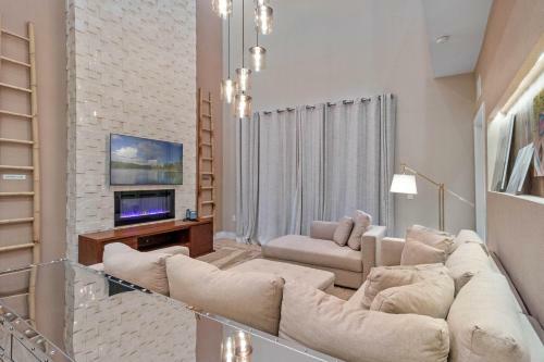4 Bedroom- 4,5 Bathroom Magic Village 7466 Bd