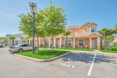 1511retreat Townhouse