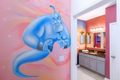 Luxury Disney Themed Condo - Pool & Private Patio