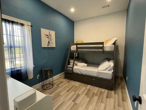 Apartamento Beautiful 2nd Floor Apt 3 Bed /2 Bath In Downtown