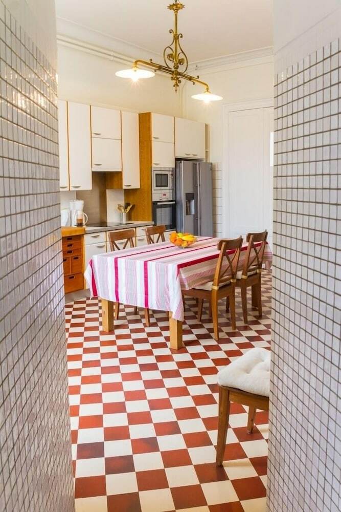 G�te Ch�teau De Seguin
