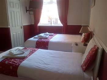 Hostal Mill Dam Guest House