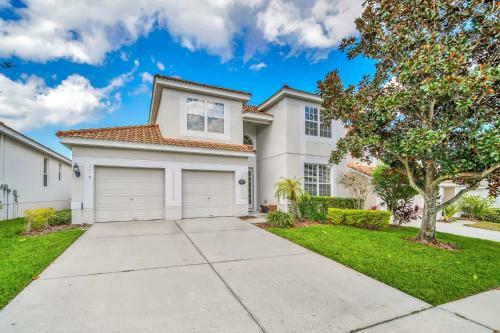 Newly Upgraded Disney Themed Vacation Retreat