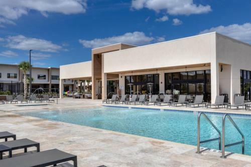 3 Bedroom- 3,5 Bathroom Magic Village 7591 Bd