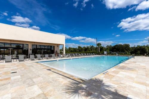 3 Bedroom- 3,5 Bathroom Magic Village 7591 Bd