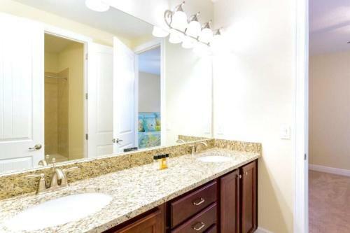 7601 Villa- Private Pool -spa- Game Room- Luxury Themed