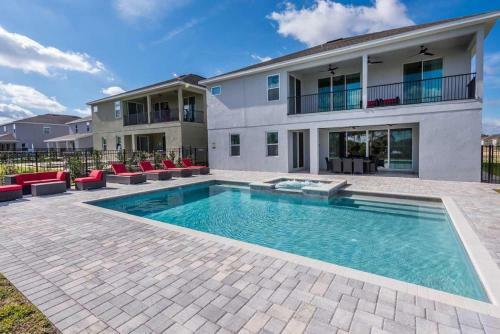 Sleep 22 In Disney Dream Home