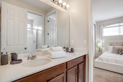 Solara Resort - 9 Bed 7 Baths Villa