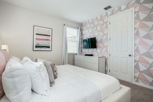 Solara Resort - 9 Bed 7 Baths Villa