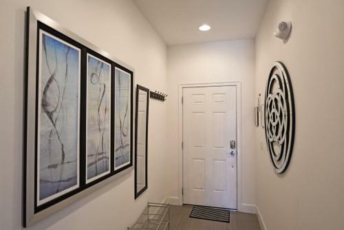 Serenity - 3 Bed 3 Baths Townhome