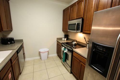 It902 - Vista Cay Resort - 3 Bed 2 Baths Condo