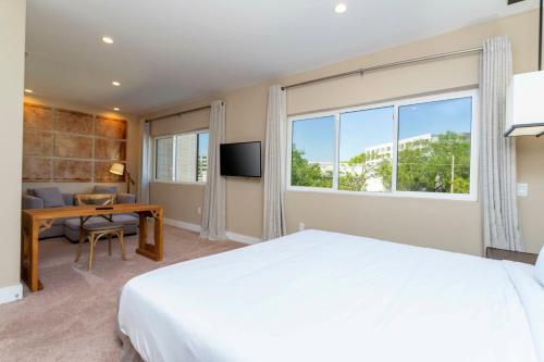 4 Suites - 5 Min From Disney - W Jacuzzi 7557