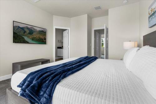 3 Bedroom- 3 Bathroom Serenity 1623 Rc