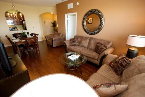 It362 - Vista Cay Resort - 3 Bed 2 Baths Condo