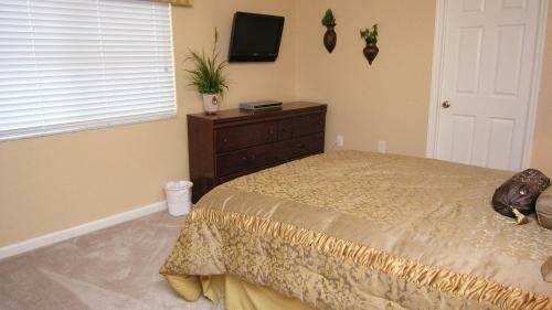 2605 Daulby S