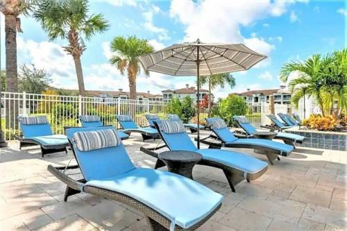 1-bedroom, Nice, Cozy Apartment With A King Bed!