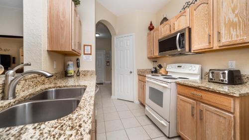 2809 Almaton #101