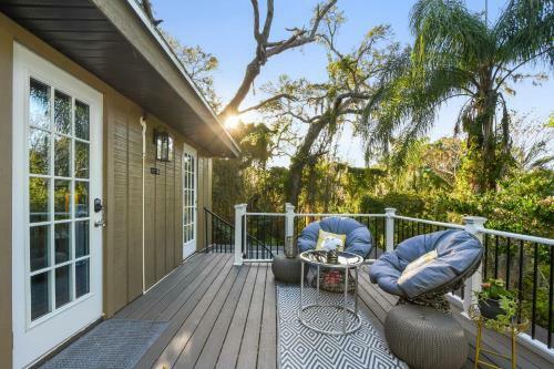 Apartamento Spring-fed Lake Waterfront King Bed Suites Pet Friendly