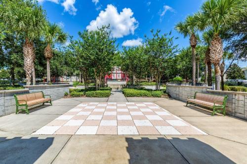 Family-friendly Townhome With Pool - 4 Mi To Disney!