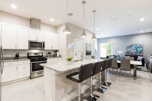 Gorgeous Dream Villa 5 Min To Disney