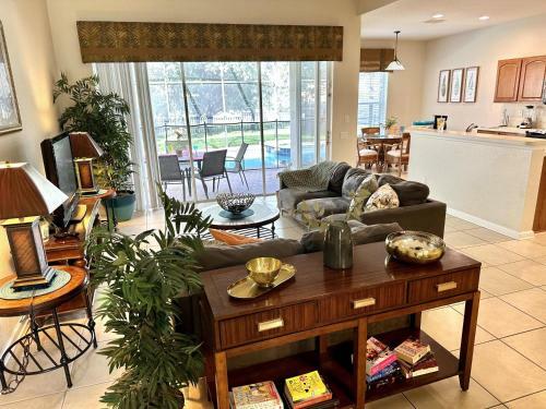 Villa Wh7783tb-windsor Hills- 10 Guests -
