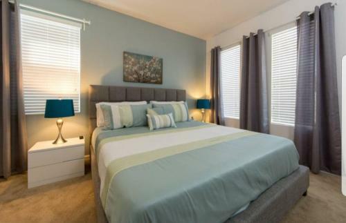 2684 - Beautiful Home With Pool Close To Disney
