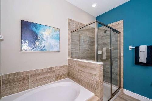 8br Mansion: Packed With Fun And Comfort For All