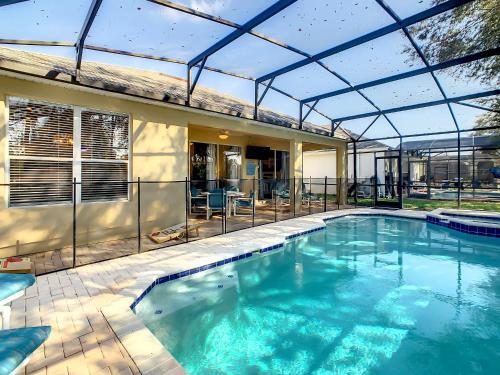 Walking On Sunshine Villa