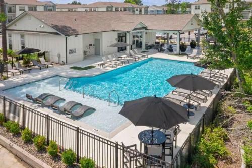 Apartamento A Luxurious Getaway Key Location