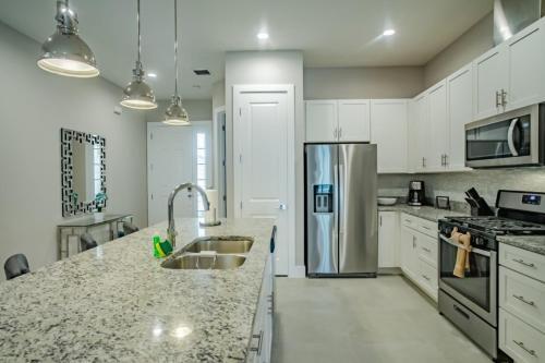 Tvpm-2664ss Sv Townhouse