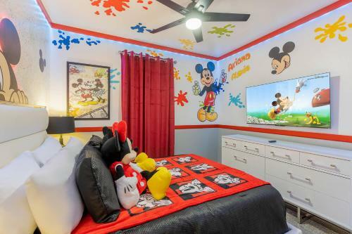 Thematic House W Private Pool Spa Game Room