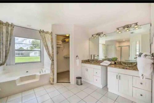Villa Heated Pool, Spa And Game Room