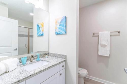 Apartment At Vista Cay Resort