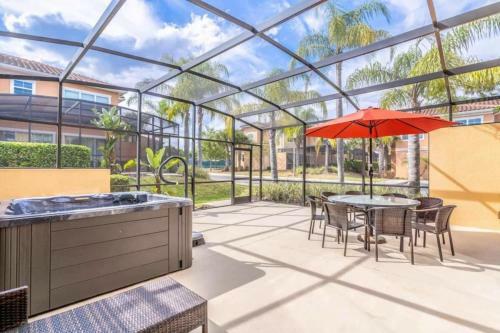 Private Spa Townhome At Regal Oaks Resort