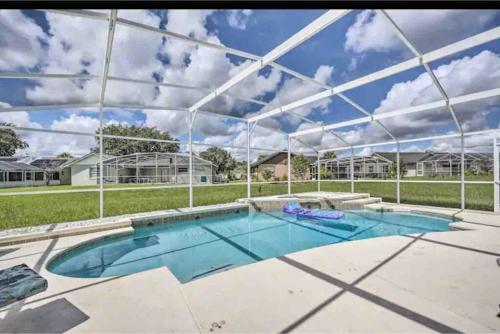 Heated Pool, Spa And Game Room