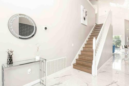 Super Glam- Designs Game Room & Pool