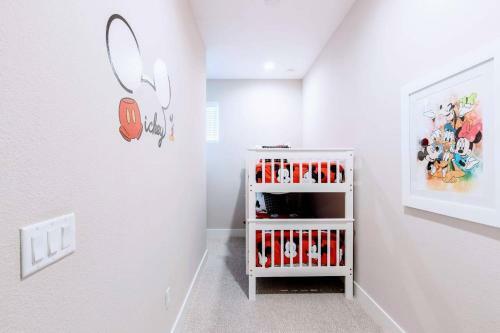 Awesome 4 Beds Villa 5 Min To Disney