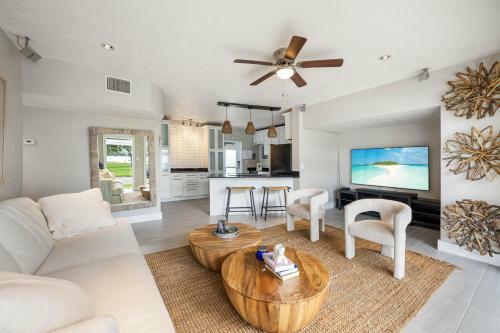 Gorgeous Property At Winter Park!
