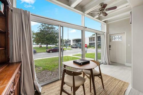 Gorgeous Property At Winter Park!